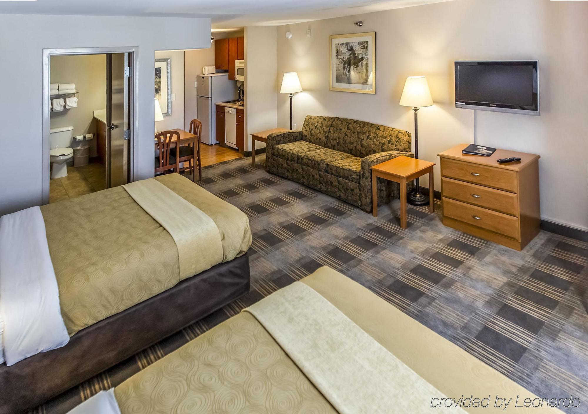 เมนสเตย์ สวีท Hotel แคสเปอร์ ภายนอก รูปภาพ