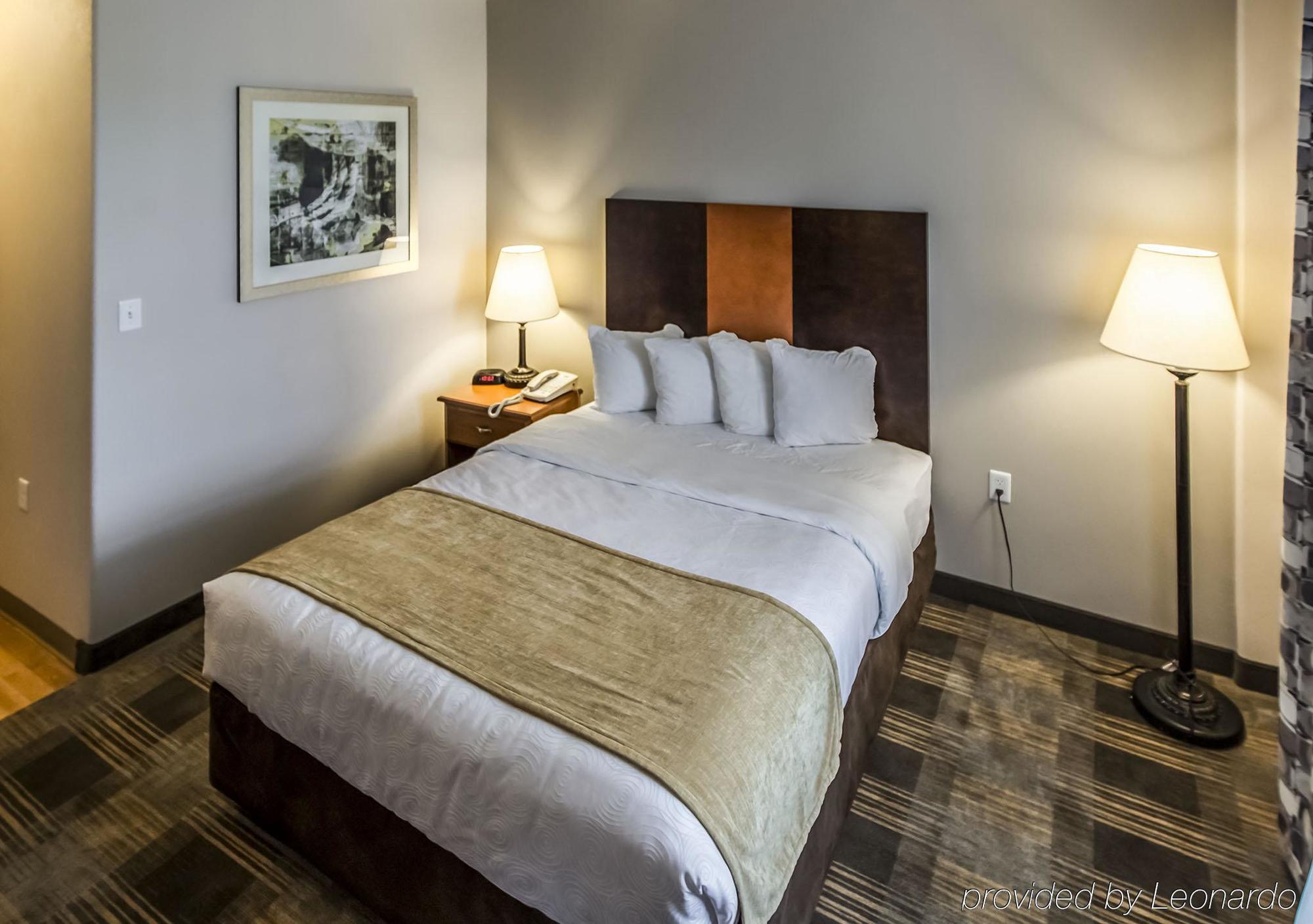 เมนสเตย์ สวีท Hotel แคสเปอร์ ภายนอก รูปภาพ